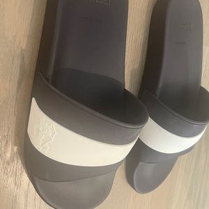 Brunello Cucinelli Slides